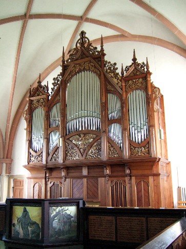 Pauluskirche innen Orgel